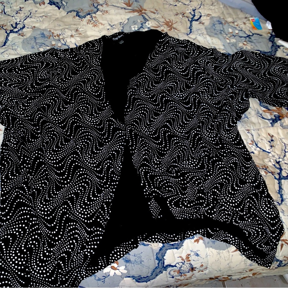 Silky black and white blouse